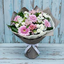 Букет цветов из:  Герберы, Альстромерии и Хризантемы в Петровском Тамбовской области