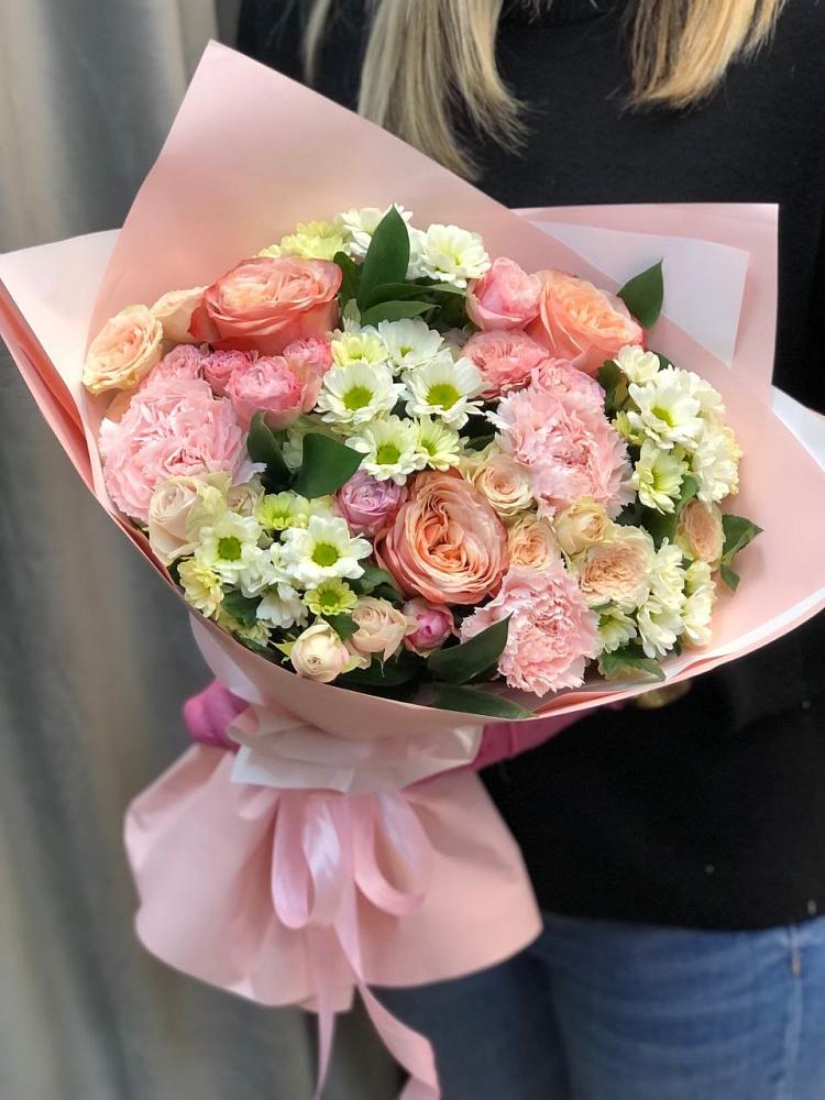 Букет цветов из: Гвоздики, Розы и Хризантемы в Петровском Тамбовской области