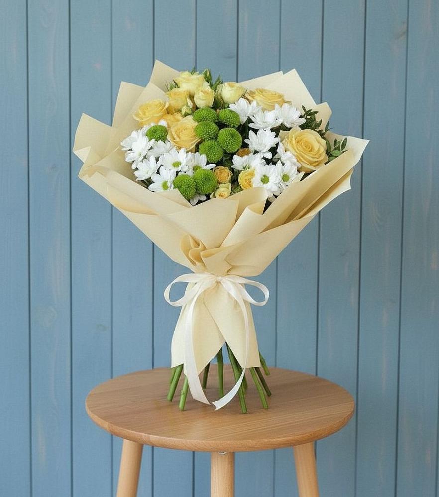 Букет цветов из: Хризантемы и Розы в Петровском Тамбовской области