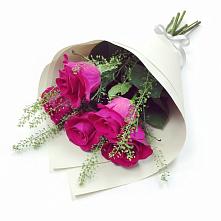 Букет цветов из:  Розы в Петровском Тамбовской области