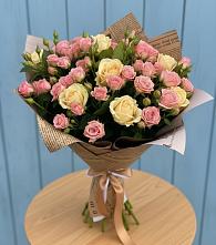 Букет цветов из:  Розы в Петровском Тамбовской области