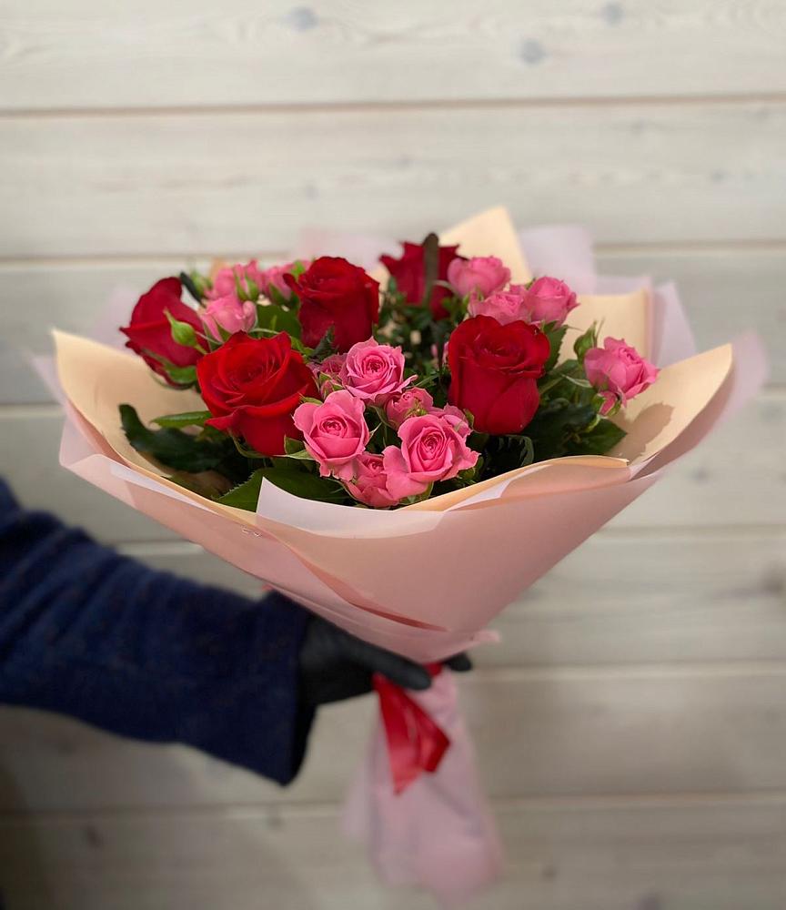 Букет цветов из: Розы в Петровском Тамбовской области
