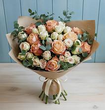 Букет цветов из:  Альстромерии и Розы #REPLACE_PRED# Петровском Тамбовской области