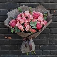 Букет цветов из:  Розы в Петровском Тамбовской области